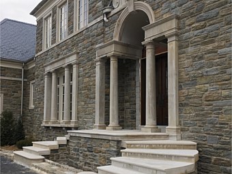 Black river mica ashlar - house facade